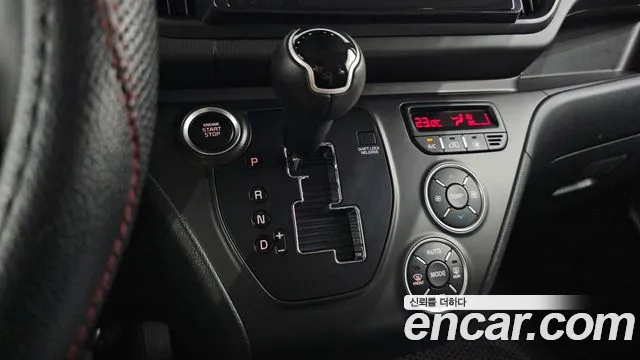 Kia RAY Новый Kia Ray Signature — Фото автомобиля 9