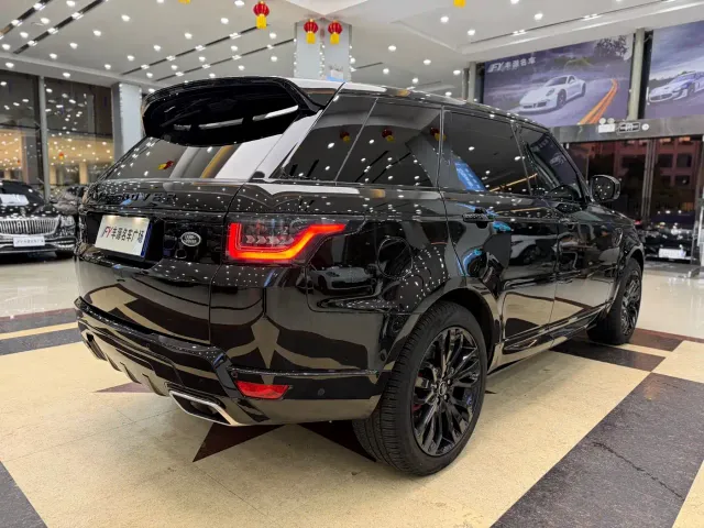 Land Rover Range Rover Sport — Фото автомобиля 30
