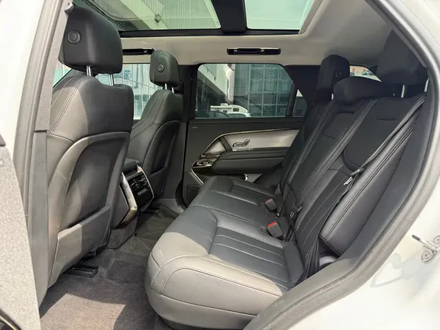 Land Rover Range Rover Sport — Фото автомобиля 14