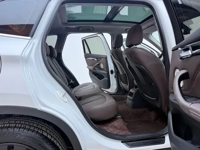 BMW X1 — Фото автомобиля 16