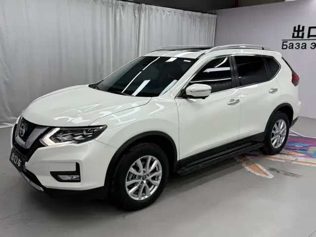 Фотография автомобиля — Nissan X-Trail