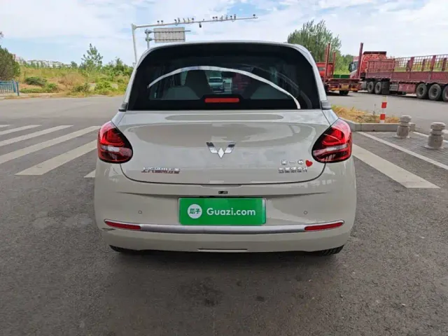 Wuling Bingo — Фото автомобиля 5