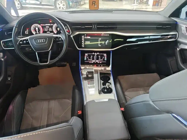 Audi A6L — Фото автомобиля 9
