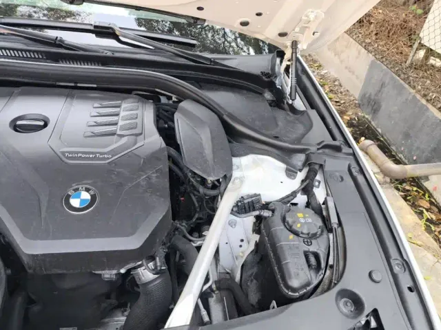 BMW 5 Series — Фото автомобиля 19