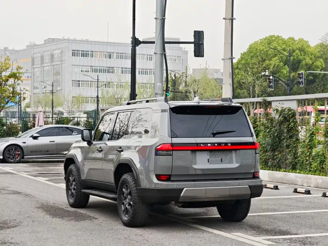 Lexus GX — Фото автомобиля 6