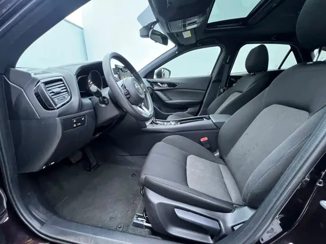 Mazda CX-4 — Фото автомобиля 11
