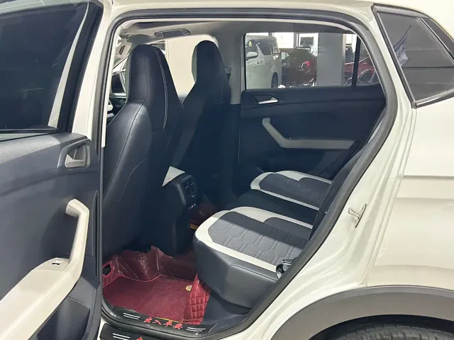 Volkswagen Tharu — Фото автомобиля 10
