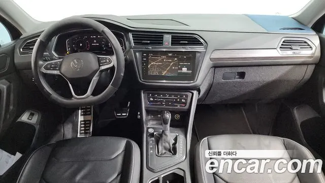 Volkswagen Tiguan — Фото автомобиля 7