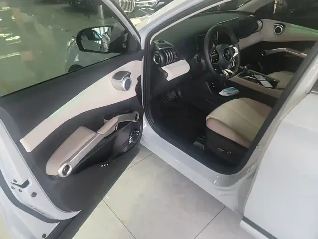 BYD Yuan PLUS — Фото автомобиля 15
