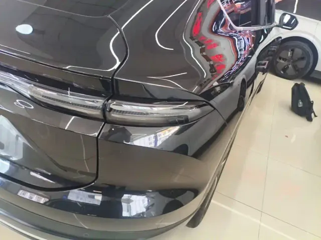 Nio EC6 — Фото автомобиля 7