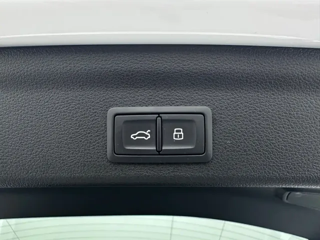 Audi Q3 — Фото автомобиля 18