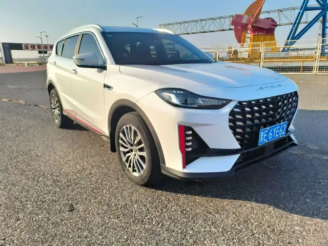 Jetour X70 — Фото автомобиля 3