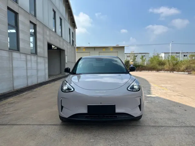 Geely Starry Wish — Фото автомобиля 2