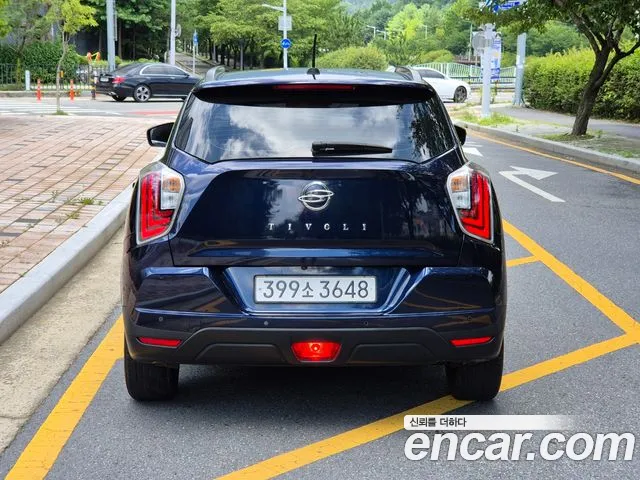 KG_Mobility_Ssangyong TIBOLI Very New Tivoli Бензин 1.5 2WD — Фото автомобиля 3