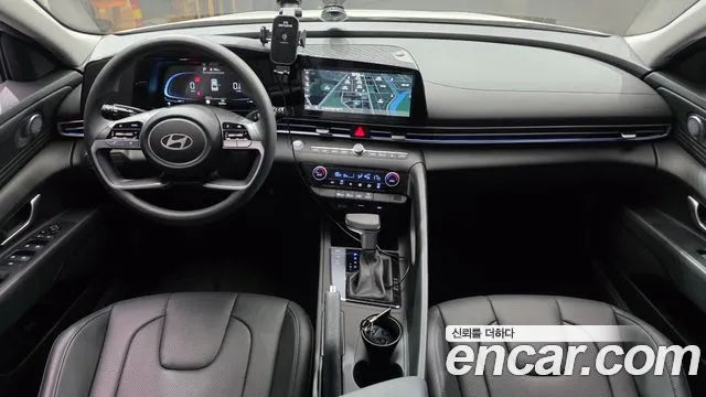 Hyundai Avante — Фото автомобиля 10