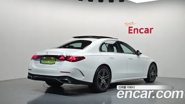 Mercedes-Benz E-Class W214 — Фото автомобиля 2