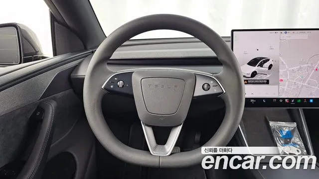 Tesla Model Y — Фото автомобиля 20