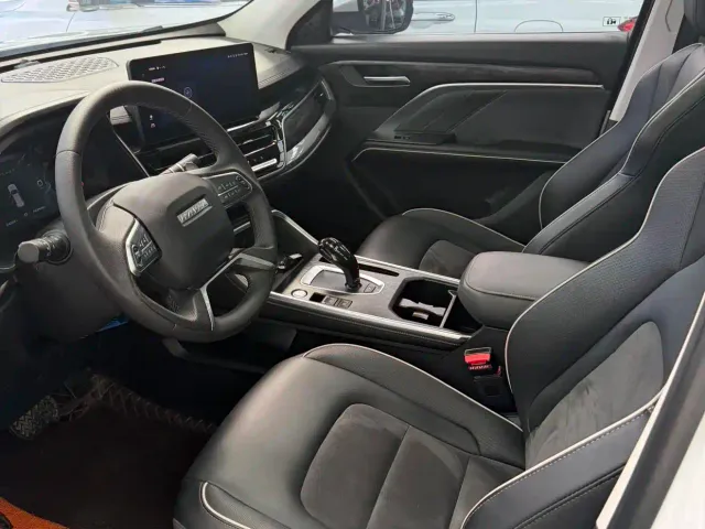 Haval H6 — Фото автомобиля 10
