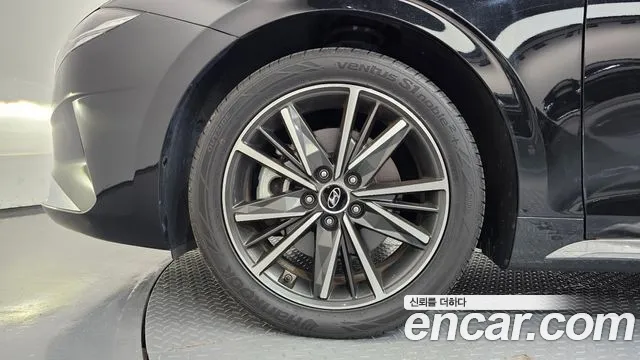 Hyundai Grandeur Grandeur (New) — Фото автомобиля 5