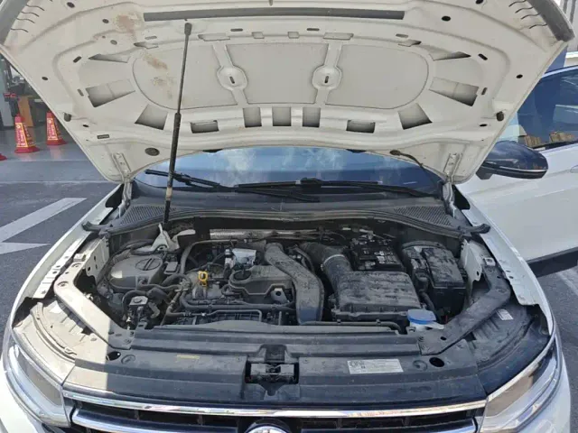 Volkswagen Tiguan L — Фото автомобиля 19