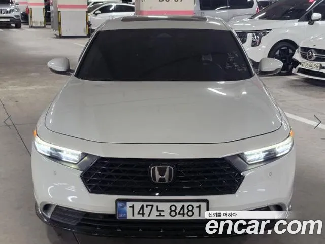 Honda Accord Generation 11 — Фото автомобиля 4