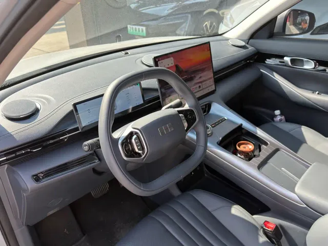 Geely Galaxy E5 — Фото автомобиля 5