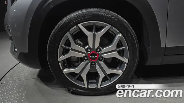 Kia Seltos — Фото автомобиля 5