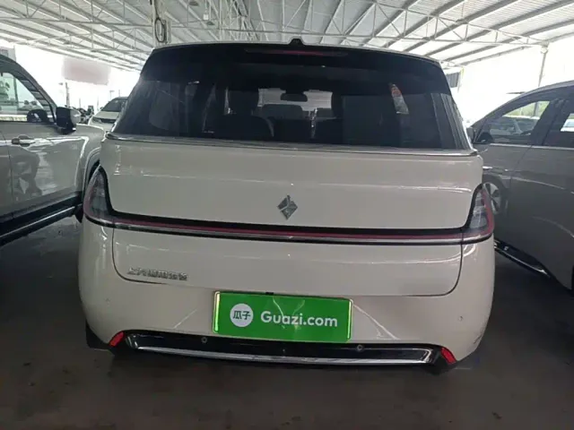 Baojun Cloud — Фото автомобиля 3