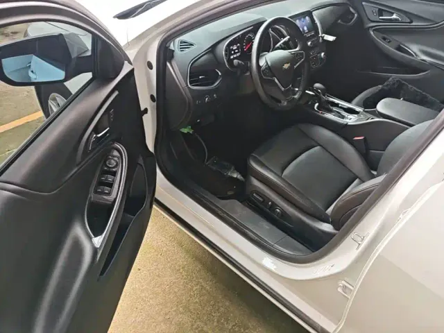 Chevrolet Malibu XL — Фото автомобиля 15