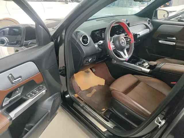 Mercedes-Benz GLB-Class — Фото автомобиля 15