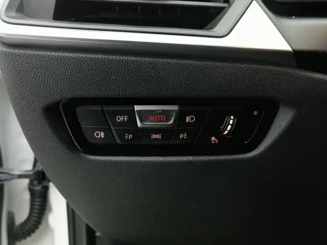 BMW 3 Series — Фото автомобиля 21