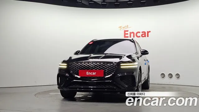 Genesis GV70 2.5T Бензин 2WD — Фото автомобиля 3