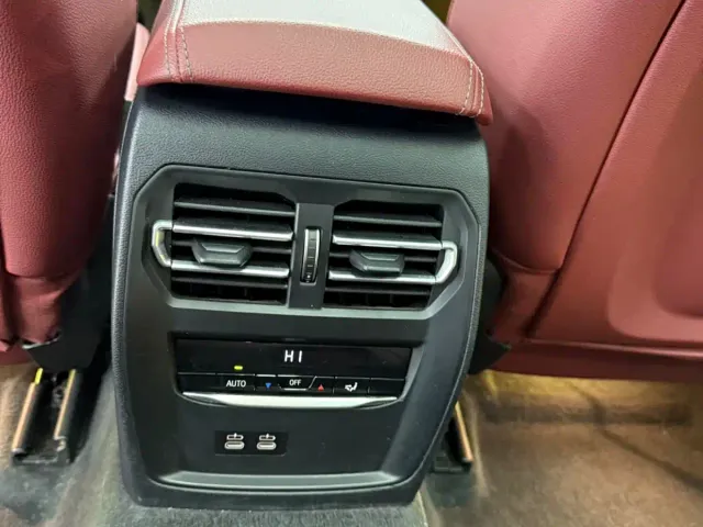 BMW 3 Series — Фото автомобиля 18
