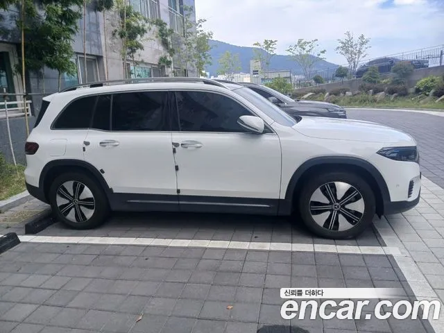 Mercedes-Benz EQB X243 — Фото автомобиля 15