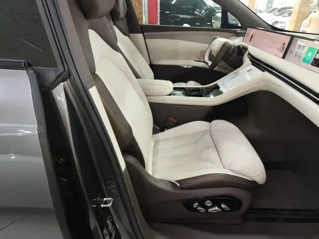 IM Motors IM LS7 — Фото автомобиля 24
