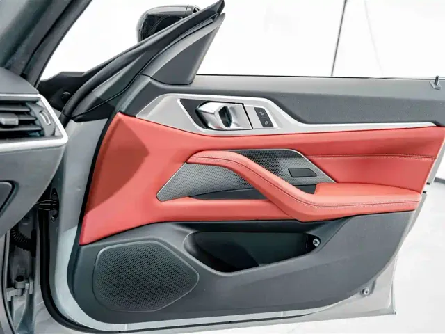 BMW i4 — Фото автомобиля 15