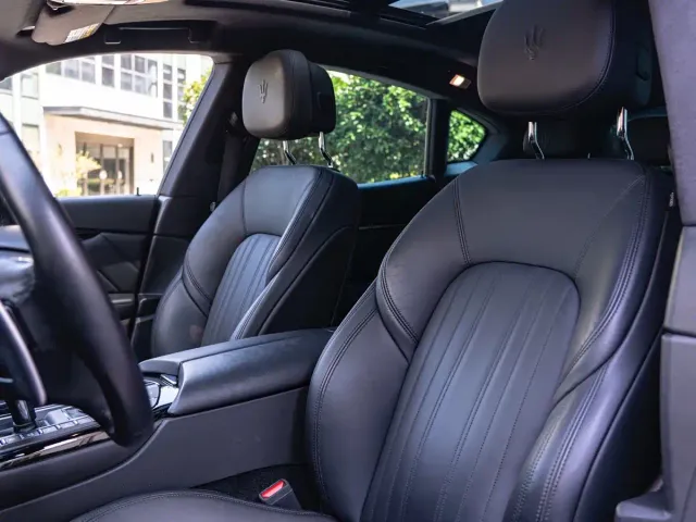Maserati Levante — Фото автомобиля 10