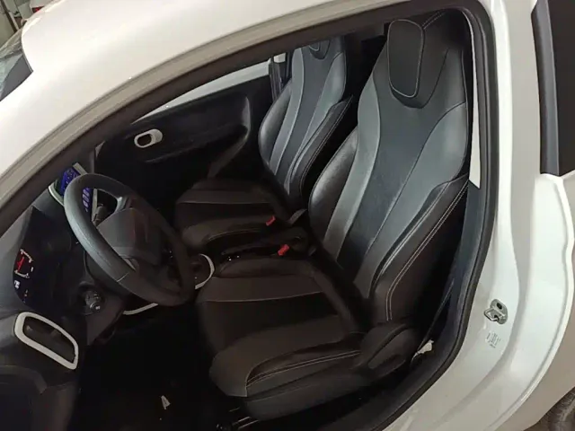 Roewe Clever — Фото автомобиля 14