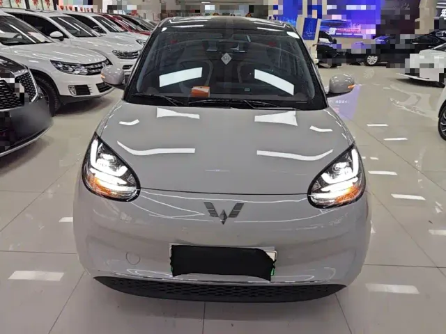 Wuling Bingo — Фото автомобиля 2