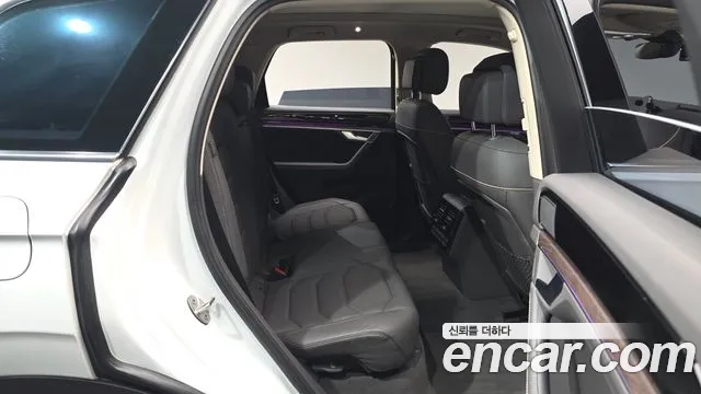 Volkswagen Touareg Touareg 3 поколение 3.0 TDI Prestige — Фото автомобиля 10