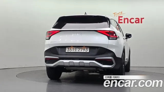 Kia Sportage Sportage 5-е поколение Бензин 1.6 турбо 2WD — Фото автомобиля 4