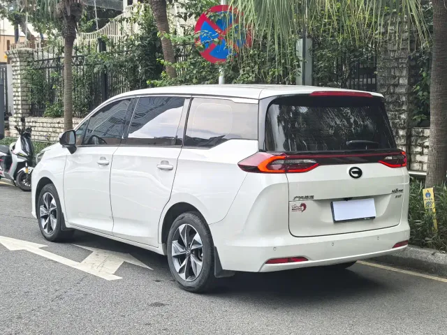 GAC Trumpchi M6 — Фото автомобиля 7