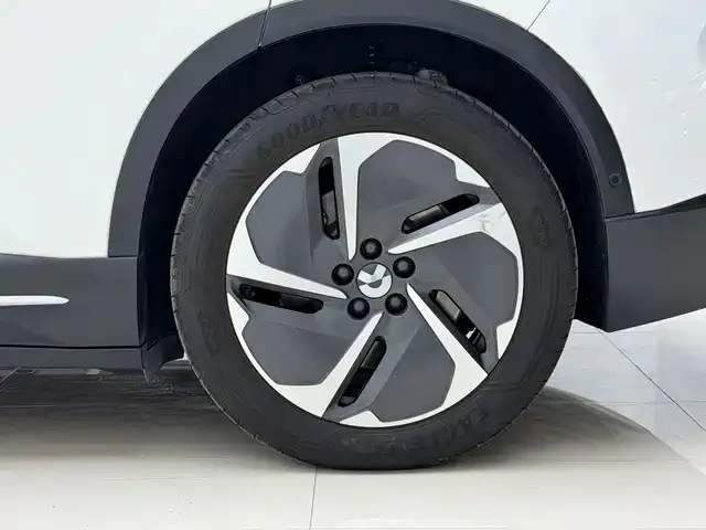 Nio ES6 — Фото автомобиля 13