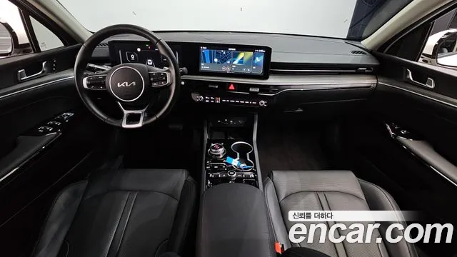 Kia K5 Generation 3 — Фото автомобиля 7