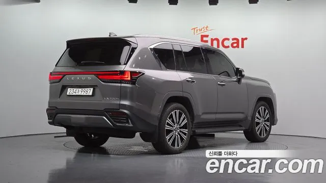 Lexus LX — Фото автомобиля 2