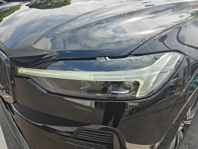 Volvo XC60 — Фото автомобиля 14