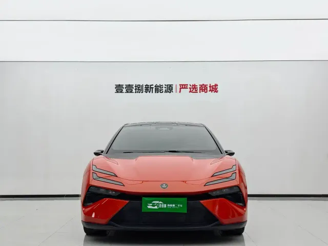 Lotus Emeya — Фото автомобиля 2