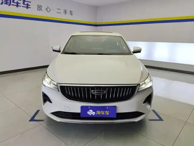 Geely Emgrand — Фото автомобиля 2