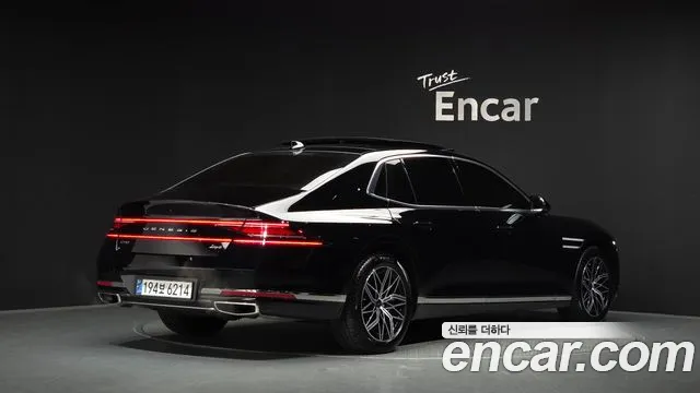 Genesis G90 RS4 — Фото автомобиля 2