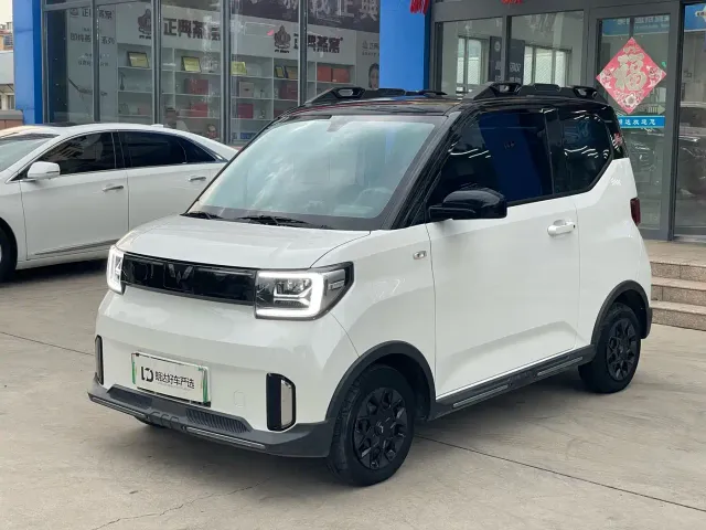 Фотография автомобиля — Wuling Hongguang Mini EV